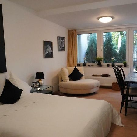 Apartment 900M To Exhibition Düsseldorf Dış mekan fotoğraf