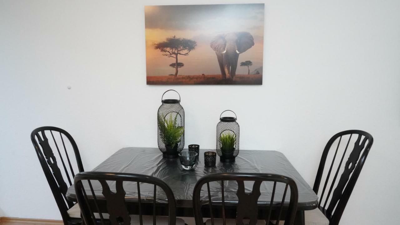Apartment 900M To Exhibition Düsseldorf Dış mekan fotoğraf