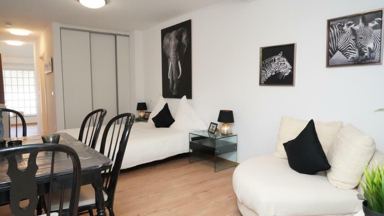 Apartment 900M To Exhibition Düsseldorf Dış mekan fotoğraf